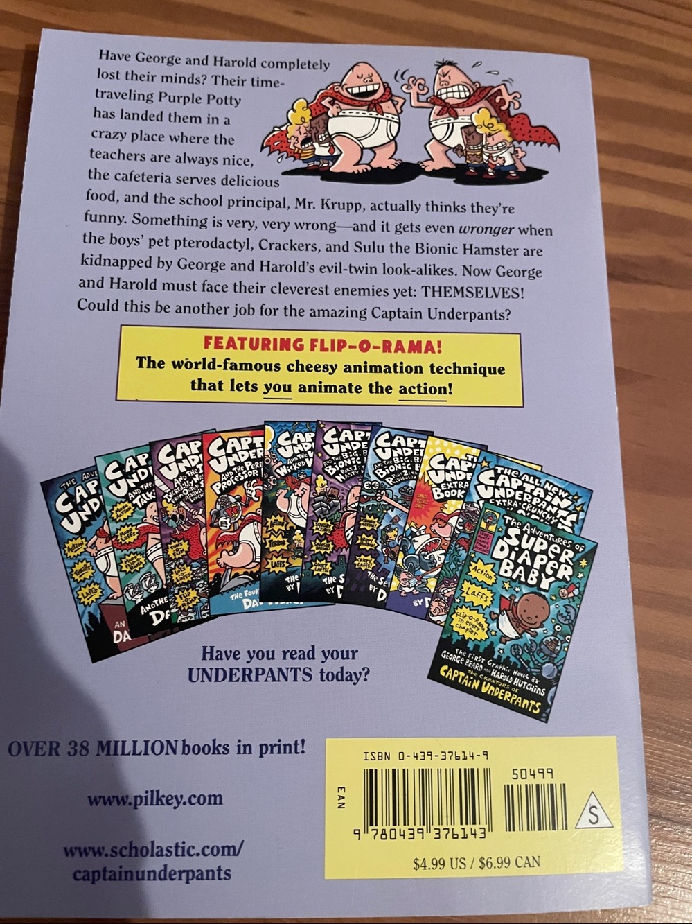 Captain Underpants - Picture 3 of 11